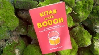 Kitab Anti Bodoh: Menjadi Pemilih Cerdas Tanpa Cacat Logika