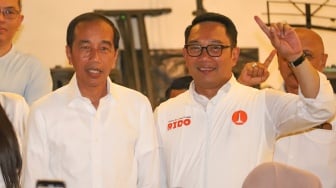 Nah Lho! Dukungan Jokowi Disebut Malah jadi Bumerang bagi RK, Kok Bisa?