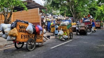 Buntut Sidak Menteri LHK, Sultan Panggil Pj Wali Kota Jogja, 3 Cawalkot Adu Strategi Tangani Sampah