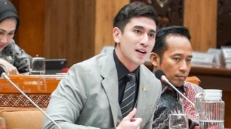 2 Bulan Jadi Anggota DPR, Verrell Bramasta Bangun PAUD di Dapilnya