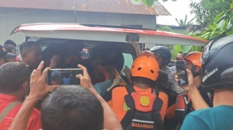 Pria Lansia Tewas Usai Terseret Arus Sungai di Kota Padang