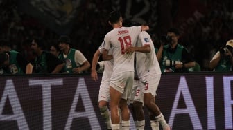 Kondisi Karut Marut FC Twente: Mees Hilgers Kini Dilatih Eks Pelatih Ivar Jenner