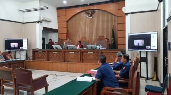 Tom Lembong Hadiri Sidang Praperadilan Secara Daring