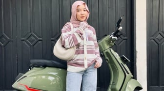 Publik Lupa Kasus: Potret sebelum Nikah dari Nissa Sabyan Bersama Vespa Mahal Tuai Pujian Setinggi Langit