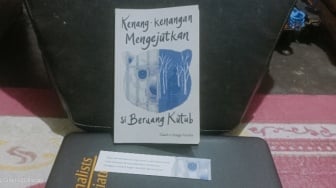 Hakikat Kebebasan, Novelet Kenang-kenangan Mengejutkan Si Beruang Kutub