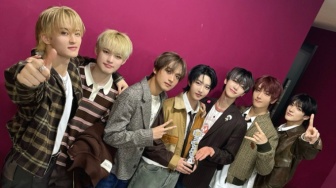 NCT Dream Raih Trofi ke-3 Lagu 'When I'm With You' di Program 'Music Core'