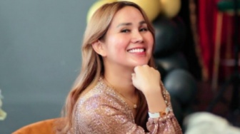 Respons Isa Zega Usai Lihat Podcast Lucinta Luna cs Bareng Deddy Corbuzier