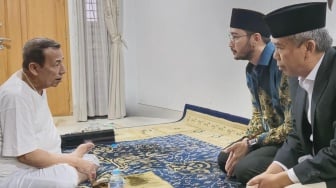 Jeje Govinda Kunjungi Habib Luthfi Bin Yahya, Warganet Ingatkan Hal Ini