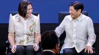 Marcos Halangi Pemakzulan Wapres Duterte: "Buang-buang Waktu!"