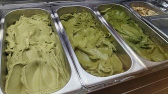 Minuman Nge-tren di Kalangan Anak Gen Z, Ini Lho Bedanya Matcha Vs Green Tea