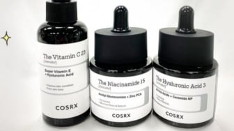 3 Varian Serum dari COSRX Ampuh Kecilkan Pori-Pori dan Hidrasi Kulit Kering