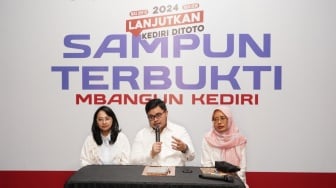 Unggul dalam Quick Count, Mas Dhito Rangkul Pendukung Deny Widyanarko-Mudawamah