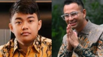 Adab Raffi Ahmad Jongkok di Depan Anak Haji Isam Disorot: Yang Pakai Hoodie 1000 Kali Lebih Kaya