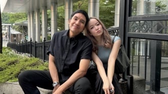 Sosok Adelina Agraisha: Selebgram Diduga Foto Mesra bareng Desta, El Botuna sampai Disemprot Anak