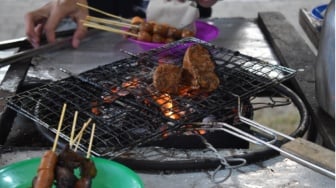 Nongkrong di Angkringan 3 Ceret, Pesona Kuliner Khas Jawa di Kota Jambi