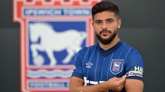 Sam Morsy: Alasan di Balik Penolakan Ban Kapten Pelangi di Liga Inggris