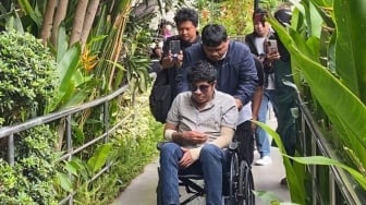 Momen Agus Salim Tiba di Kemensos RI, Penuhi Undangan Soal Kisruh Donasi Rp1,5 Miliar