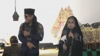 Balasan Menohok Yati Pesek Usai Direndahkan Gus Miftah: Bukan Ustaz dan Kyai Ya?