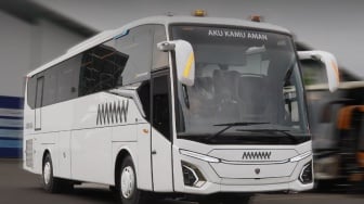 Ketika Bus Karyawan Berevolusi: Adiputro Hadirkan AMMAN, Buat Perjalanan ke Kantor Serasa Liburan First Class