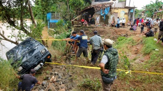 3 Fokus Utama Pj Gubernur Jabar dalam Penanggulangan Banjir dan Longsor di Sukabumi