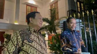 Hangatnya Pertemuan Jokowi-Prabowo, Makan Malam Bersama di Kertanegara