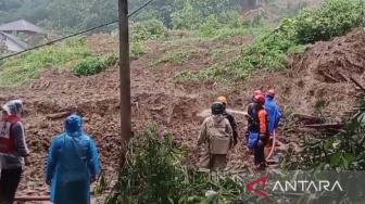 Pencarian Tujuh Warga yang Hilang Tertimbun Longsor di Sukabumi Terus Dilakukan