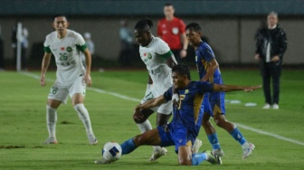 Lini Belakang Keropos, Biang Kegagalan Persib Bandung Melangkah ke Asia