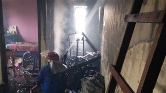 Diduga Korsleting Kipas Angin, Rumah di Lampung Selatan Ludes Terbakar