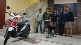 Nekat! Jambret Beraksi di Masjid Bukittinggi, Uang Wakaf Rp3 Juta Raib