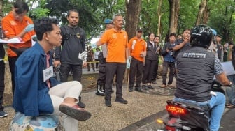 Agus Buntung Jalani 49 Adegan Rekonstruksi, Mulai dari Taman hingga Aktif Buka Baju Korban di Penginapan