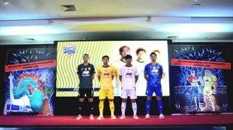 Angkat Tema Fast & Fearless, Cosmo JNE FC Rilis 4 Desain Jersey Terbaru