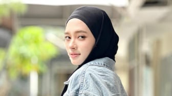 Anak Inara Rusli Panggil Ayah ke Ustaz Pendamping Umrah, Dicari-cari Sampai Sekarang