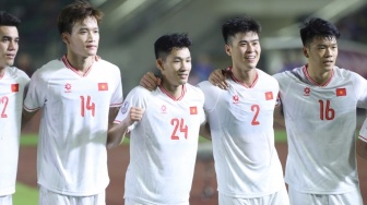 Jelang Lawan Timnas Indonesia, Pemain Vietnam Justru Disuruh Beternak Ayam Saja