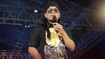 Cara Tengil Gus Miftah Jawab Tudingan Pengajiannya Sepi Usai Hina Pedagang Es Teh
