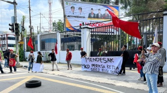 Unjuk Rasa di DPRD Medan, PMKRI Desak Ketua DPRD Mundur dari Jabatannya