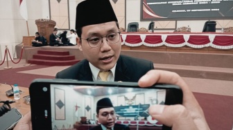 Honor RT RW Belum Dibayarkan, Ketua DPRD Cilegon Desak Segera Cairkan