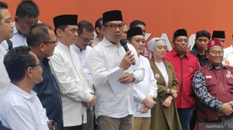 Pasangan Ridwan Kamil dan Suswono Terima Hasil Pilkada Jakarta