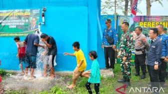 Sumur Bor dari CSR BRI dan BRI, Alirkan Berkah untuk Petani Sayur di Situbondo