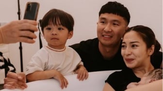 Semua Lahir di Amerika, Apa Status Kewarganegaraan Anak Nikita Willy?