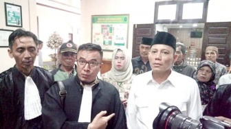 Bupati Pasaman Sabar AS Didakwa Kampanye di Rumah Ibadah, Kuasa Hukum Bantah dengan Bukti Saksi