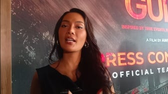 Erika Carlina Rasakan Kehadiran Makhluk Halus Setelah Beradegan Panas dengan Arbani Yasiz di Film Pabrik Gula