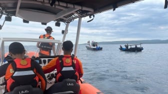 Penumpang Feri Nekat Lompat ke Selat Bali, Begini Nasibnya