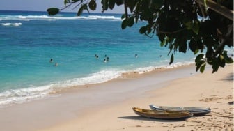 Pantai Gunung Payung, Opsi Tempat Wisata Alam untuk Tahun Baruan di Bali