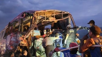 Nasib Sopir Truk yang Terlibat Kecelakaan di Tol Pandaan-Malang, Ditahan?