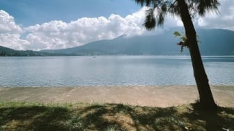 Mengagumi Danau Beratan, Pilihan Objek Wisata Selain Pantai di Bali