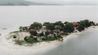 Pulau Gusung Toraja, Destinasi Wisata di Polewali Mandar dengan Pesona Pasir Putih Menawan