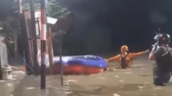 Hujan Deras Seharian, Malang Dikepung Banjir