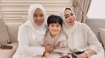 Pantas Diizinkan Pegang M-Banking, Mbak Lala dan Rieta Amilia Dulu Sekongkol Curi Susu buat Rafathar