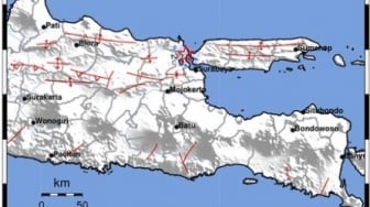 Gempa Bumi 3,3 Magnitudo Dekat Surabaya Senin Siang