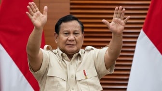 Ada 3,8 Juta Anak Miskin, Prabowo Diingatkan Gegara Ingin Bikin Sekolah Rakyat: Jangan Seperti Periode Lalu...